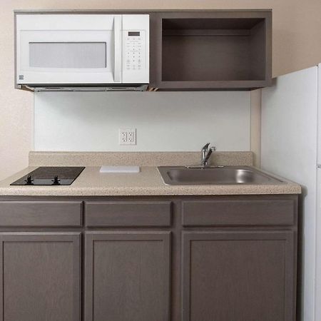 WoodSpring Suites Broken Arrow Tulsa Exterior foto