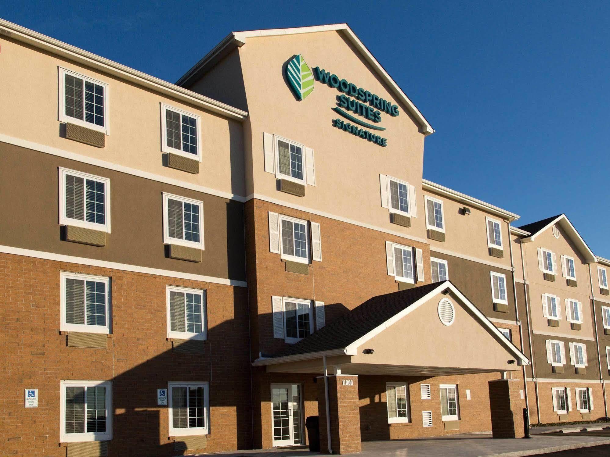 WoodSpring Suites Broken Arrow Tulsa Exterior foto