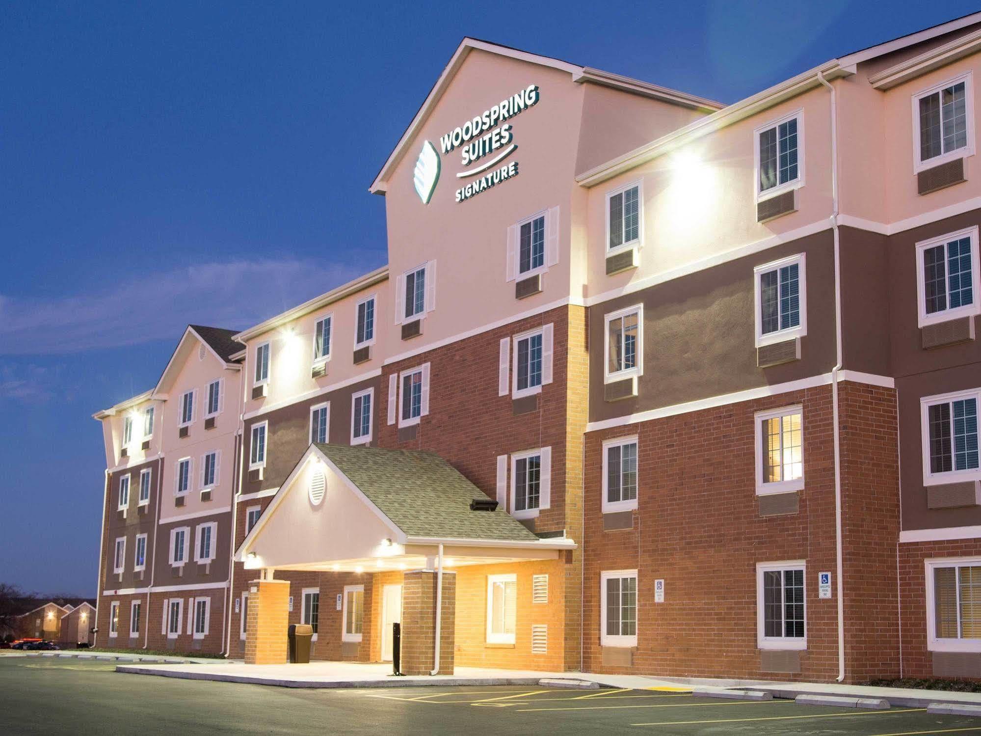 WoodSpring Suites Broken Arrow Tulsa Exterior foto