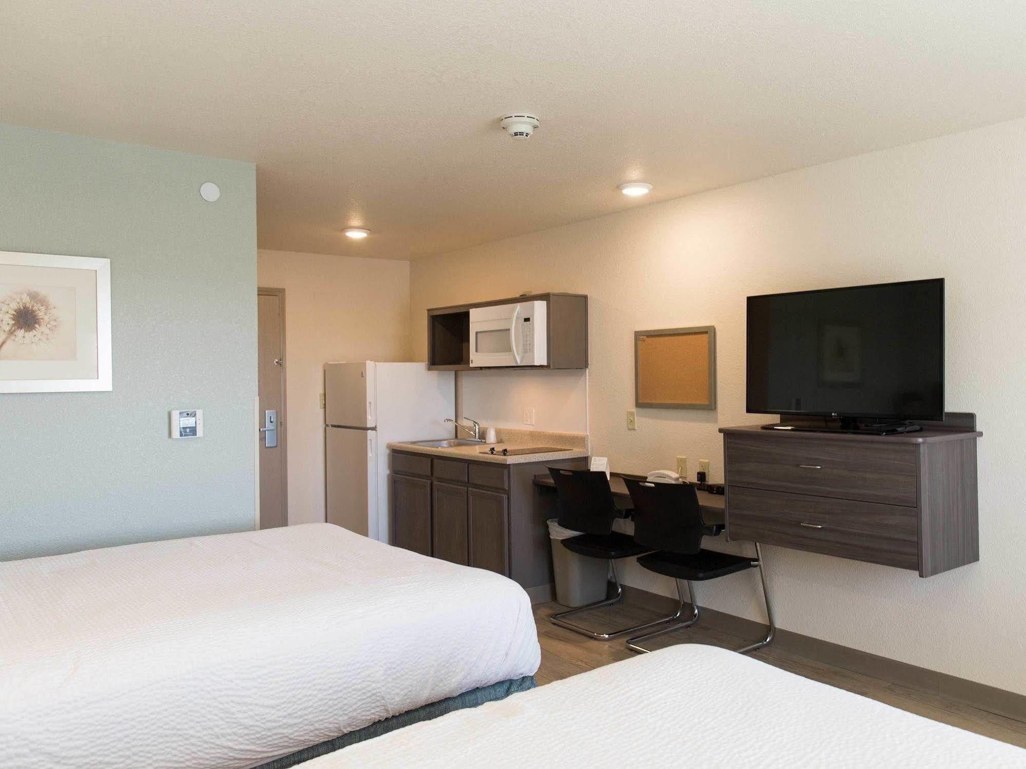 WoodSpring Suites Broken Arrow Tulsa Exterior foto